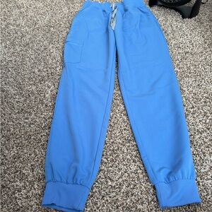 FIGS High Waisted Zamora Jogger Scrub Pants